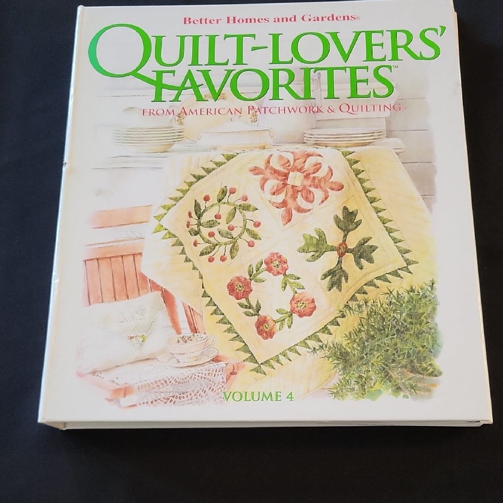 Quilt-Lovers' Favorites Volume 4 Book Better Homes And Gardens 2004